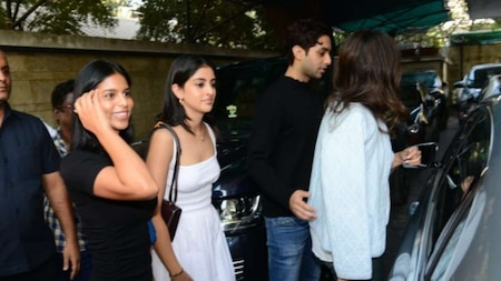 Suhana Khan with Agastya Nanda's family at Kapoor family Christmas lunch