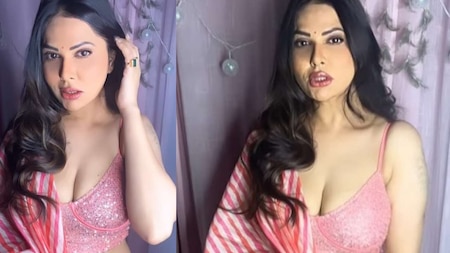 XXX actress Aabha Paul flaunts her cleavage