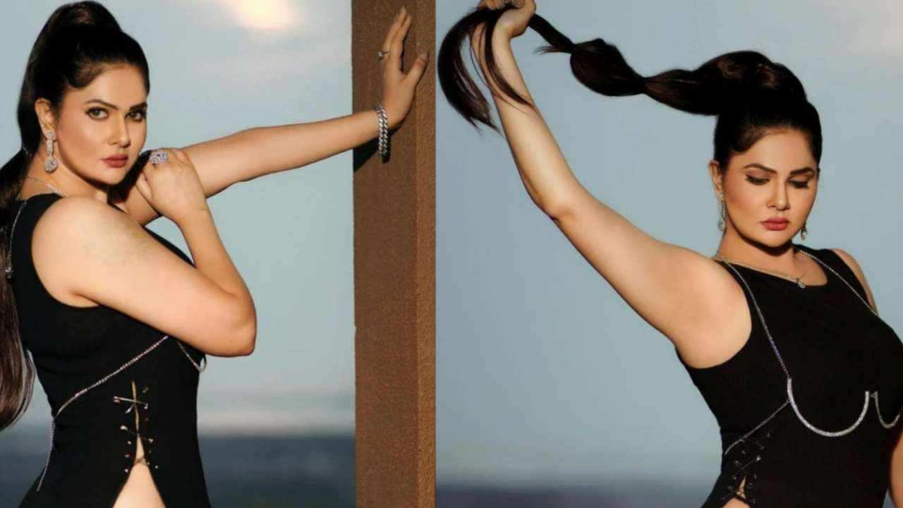 Xxx Saxy Girl - XXX star Aabha Paul sizzles in bold bikini photos
