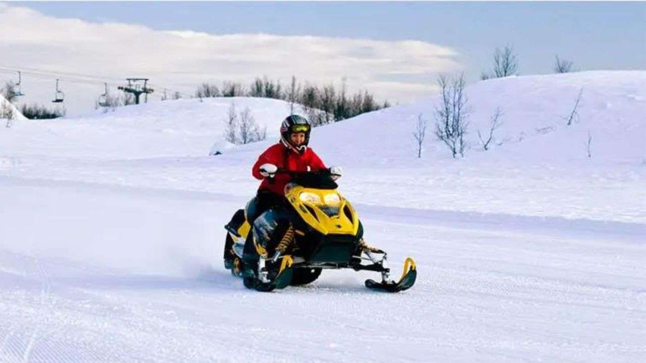 Manali to snow scooter