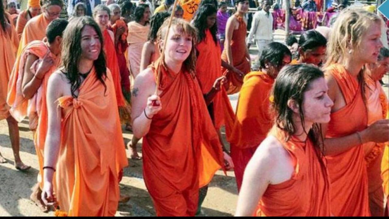 Mahila Naga Sadhu कौन होती हैं महिला नागा साधु जानें कैसी हैं इनकी विचित्र और रहस्मयी दुनिया