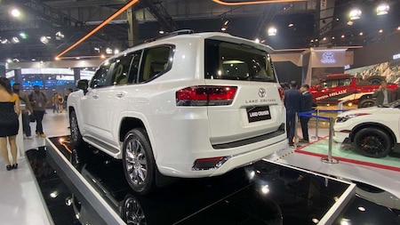 Toyota Land Cruiser 300's rear is quite similar to its predecessor Toyota Land Cruiser 200.