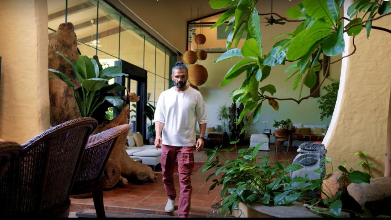 Suniel Shetty Decorate Organic Things