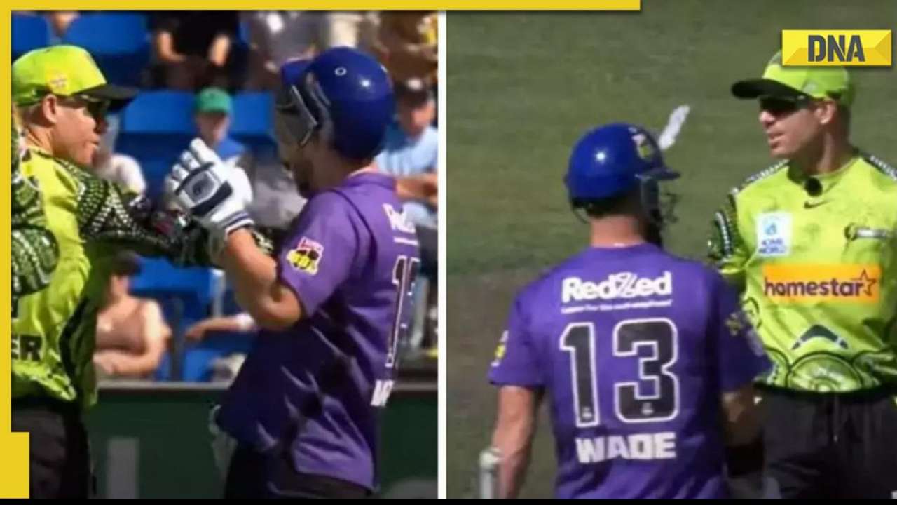 WATCH: David Warner ‘shoves’ Matthew Wade after a fiery on-field spat during Big Bash League clash