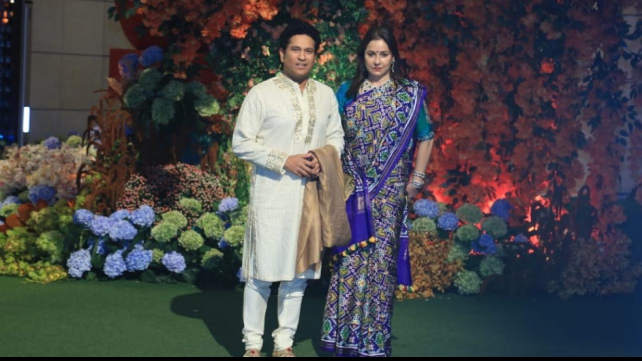 Sachin Tendulkar Anjali Tendulkar At Anant Ambani Radhika Merchant Engagement