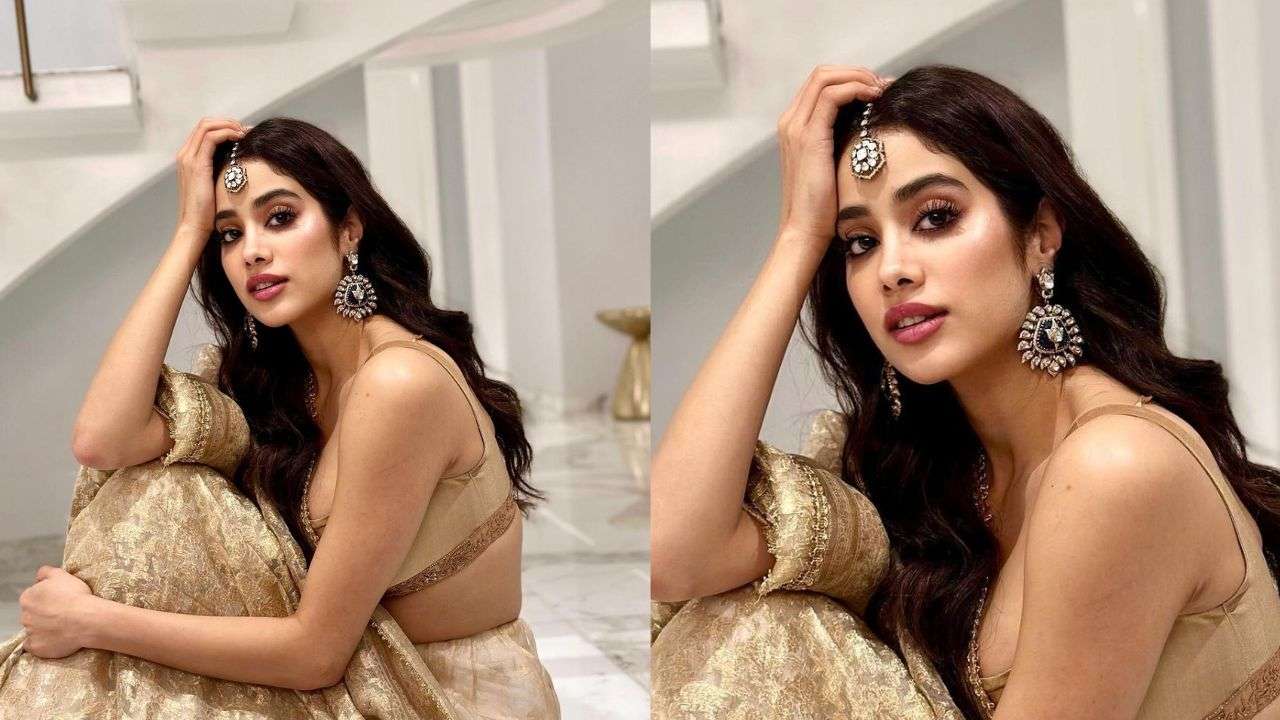 Beautiful Bollywood Actress Sexy Nude - Janhvi Kapoor looks lethal beauty in nude lehenga set, see PICS