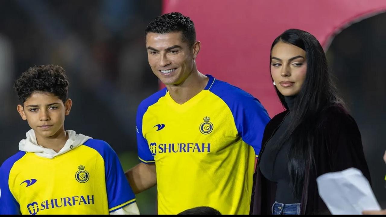 Ronaldo Fans In Saudi