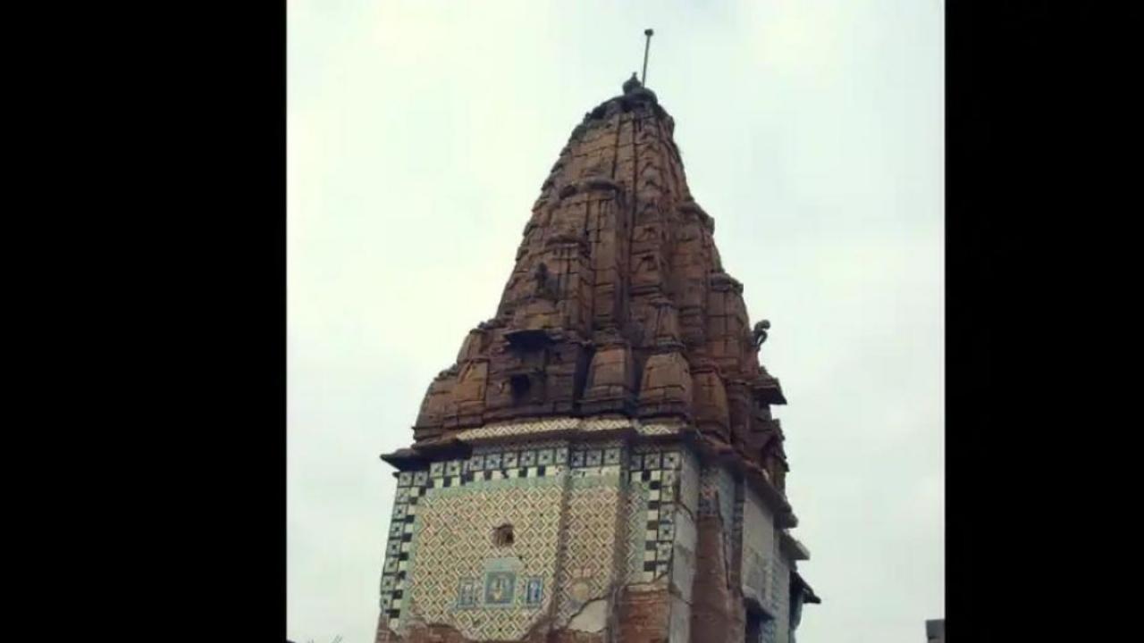 वरुण देव मंदिर, पाकिस्तान