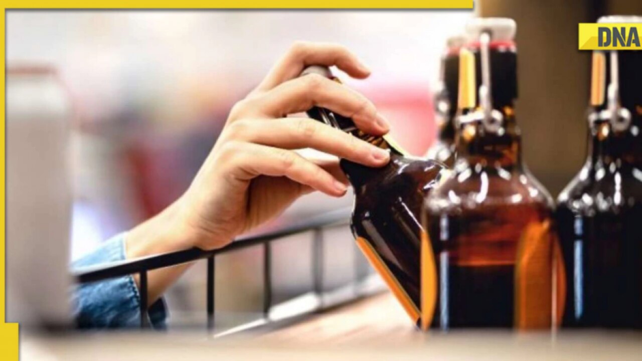 Delhi bans liquor sale at bars and restaurants for these days 