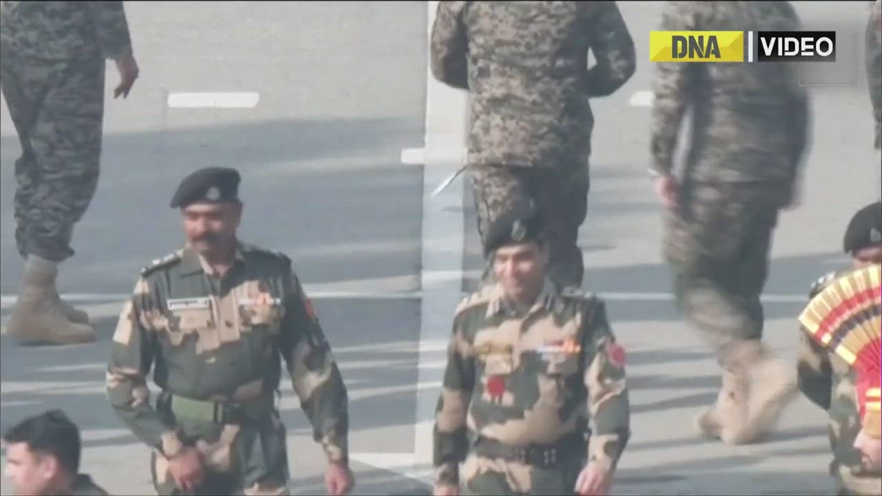 Republic Day 2023: A heart-warming scene at the Attari-Wagah Border ...