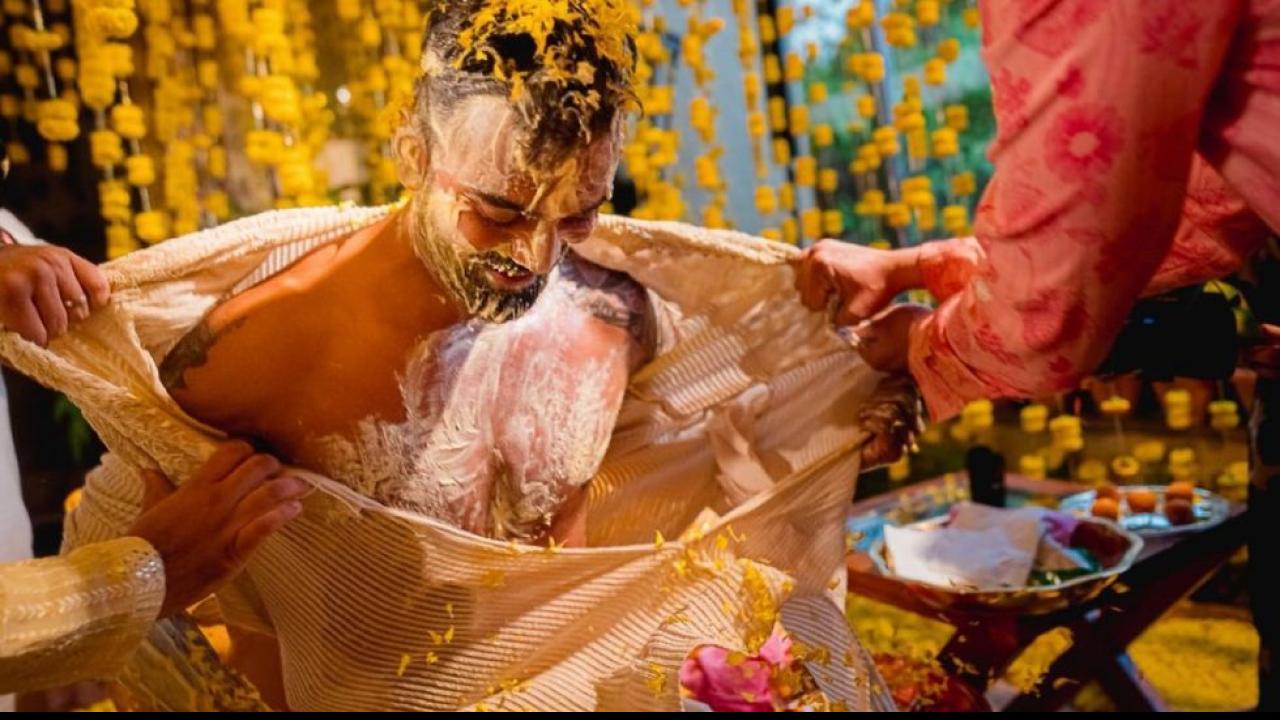 KL Rahul Kurta-Faad Haldi Ceremony Photo