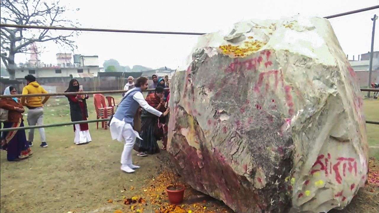 Shaligram stones brought Nepal