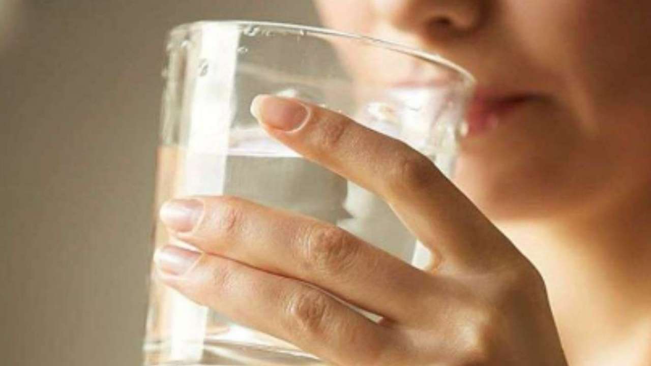 Chai lover? Here are 4 reasons why you should not have tea on empty stomach