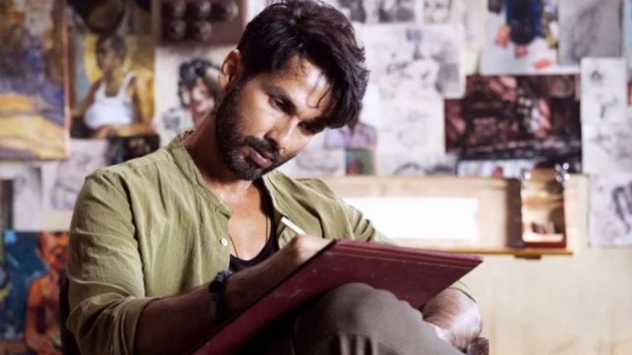 Shahid Kapoor in Farzi