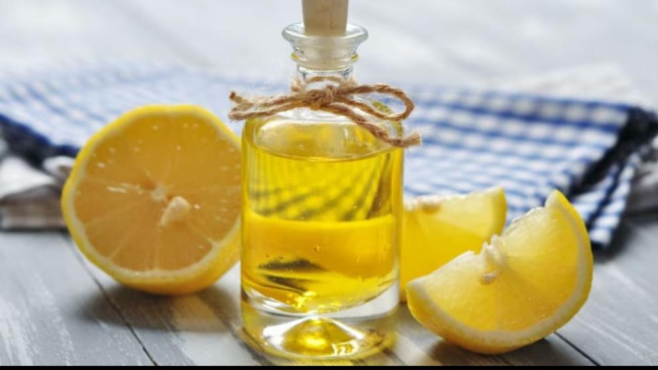 लेमन ऑयल (Lemon Oil)