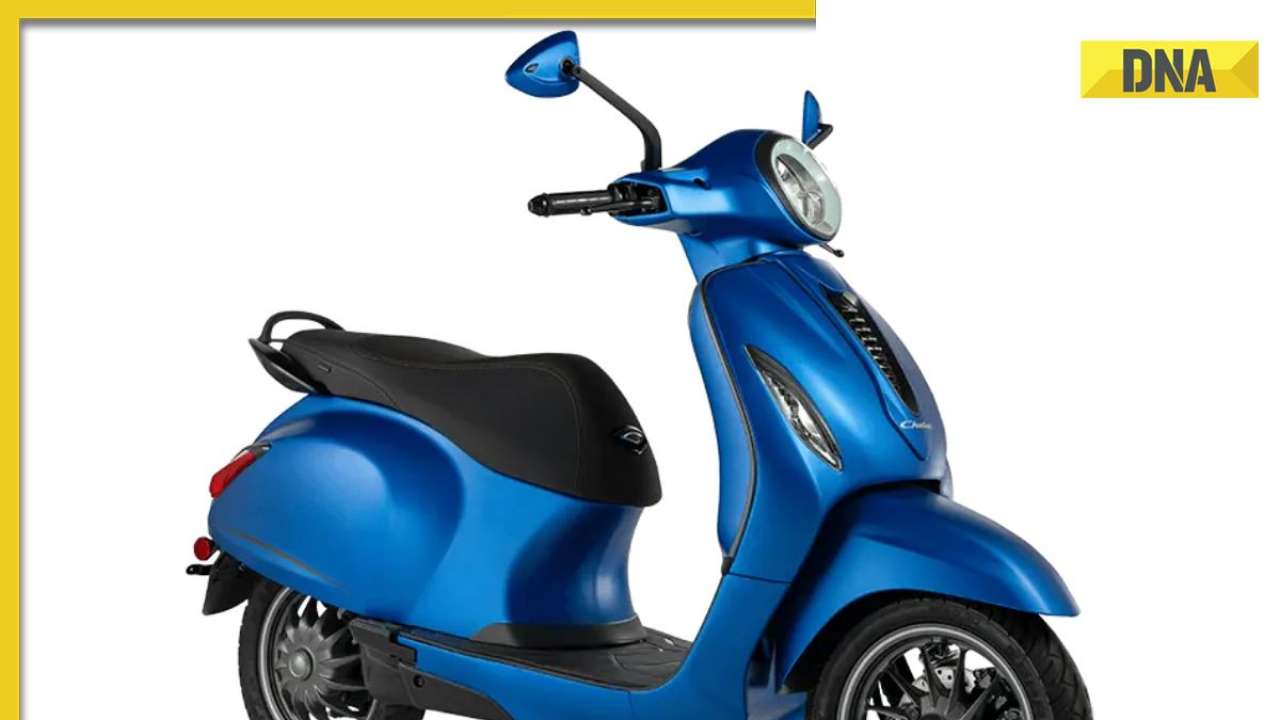 Bajaj chetak premium deals price
