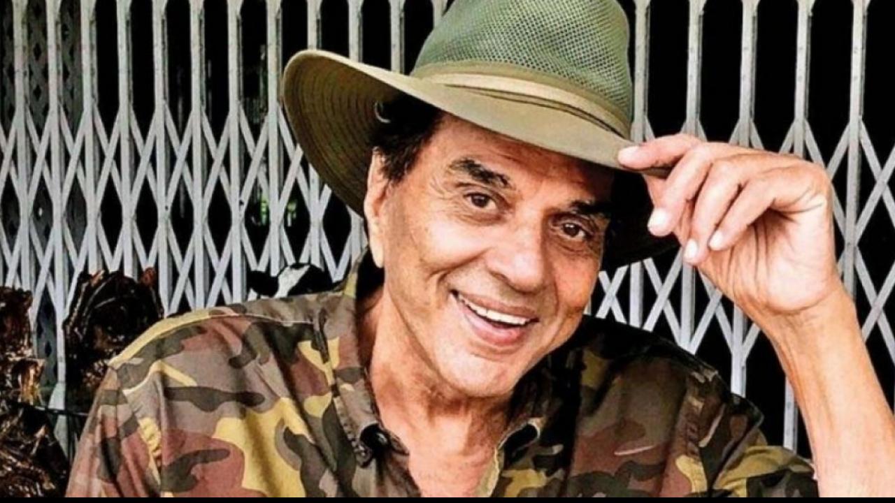 Dharmendra Lashes Out At Paparazzi