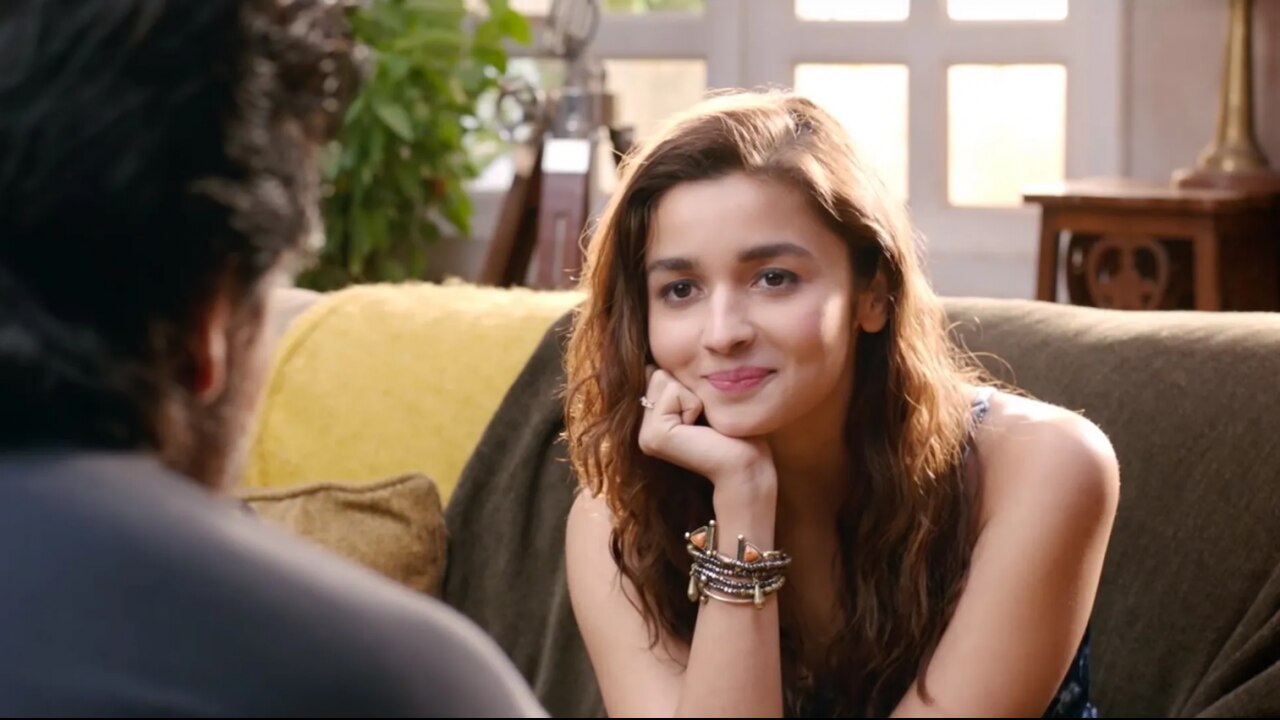 Dear Zindagi (Alia Bhatt)