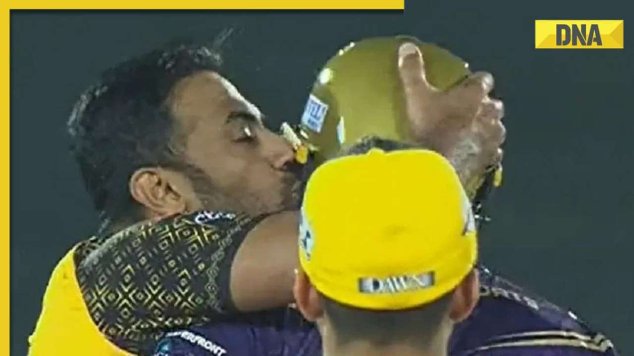 Watch: Wahab Riaz kisses Martin Guptill after dismissing him during PSL clash