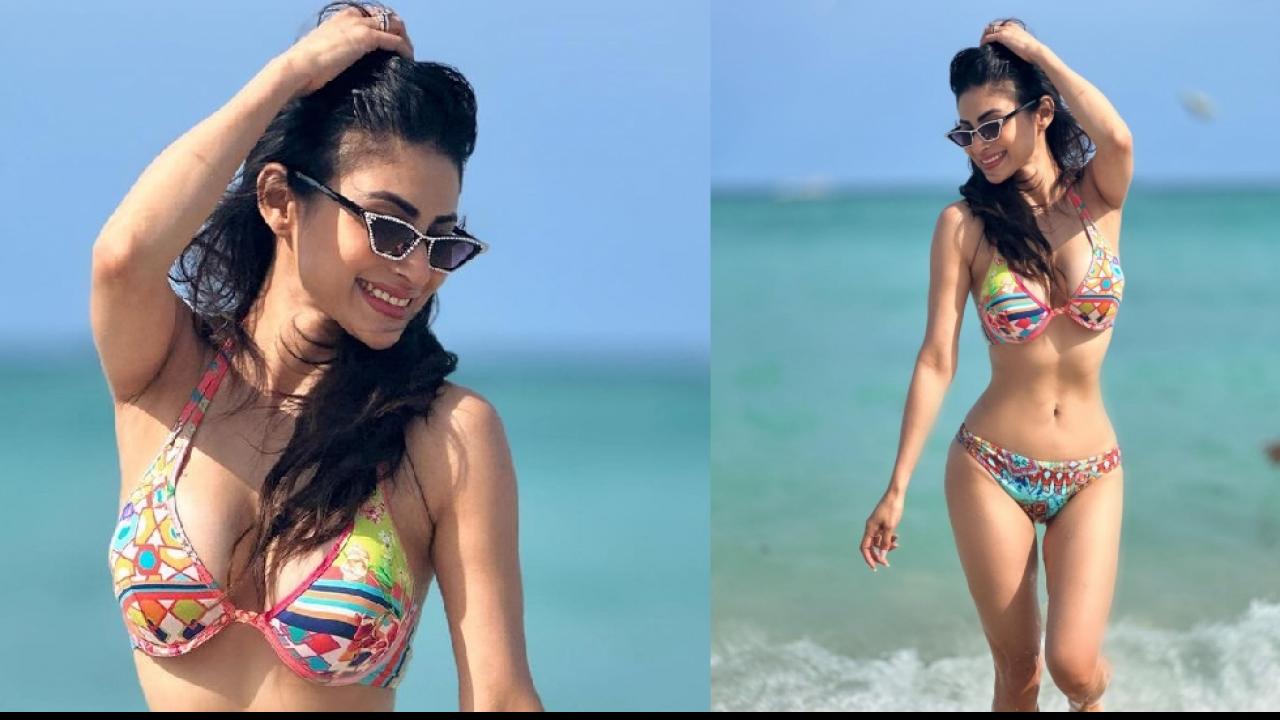 Mouni Roy Sizzling Look