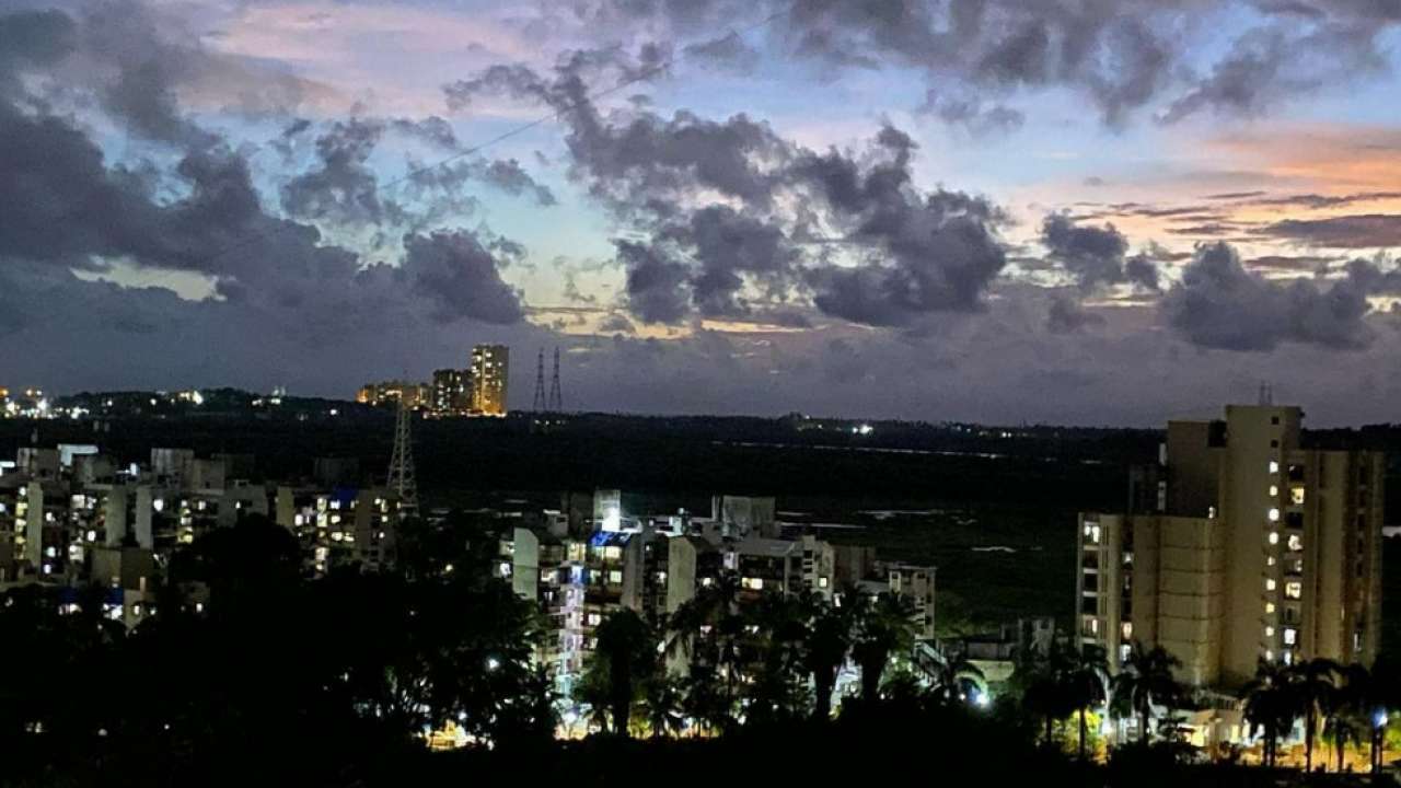 Kapil Sharma's Mumbai Home Night View