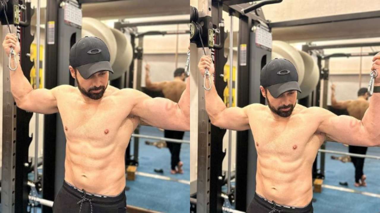 Emraan Hashmi's washboard abs