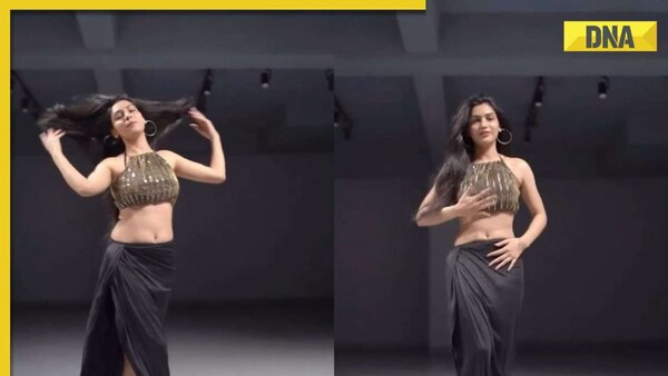 Viral Video Girl Dancing On Pathaans Besharam Rang Sets Internet On Fire Watch Here 1139