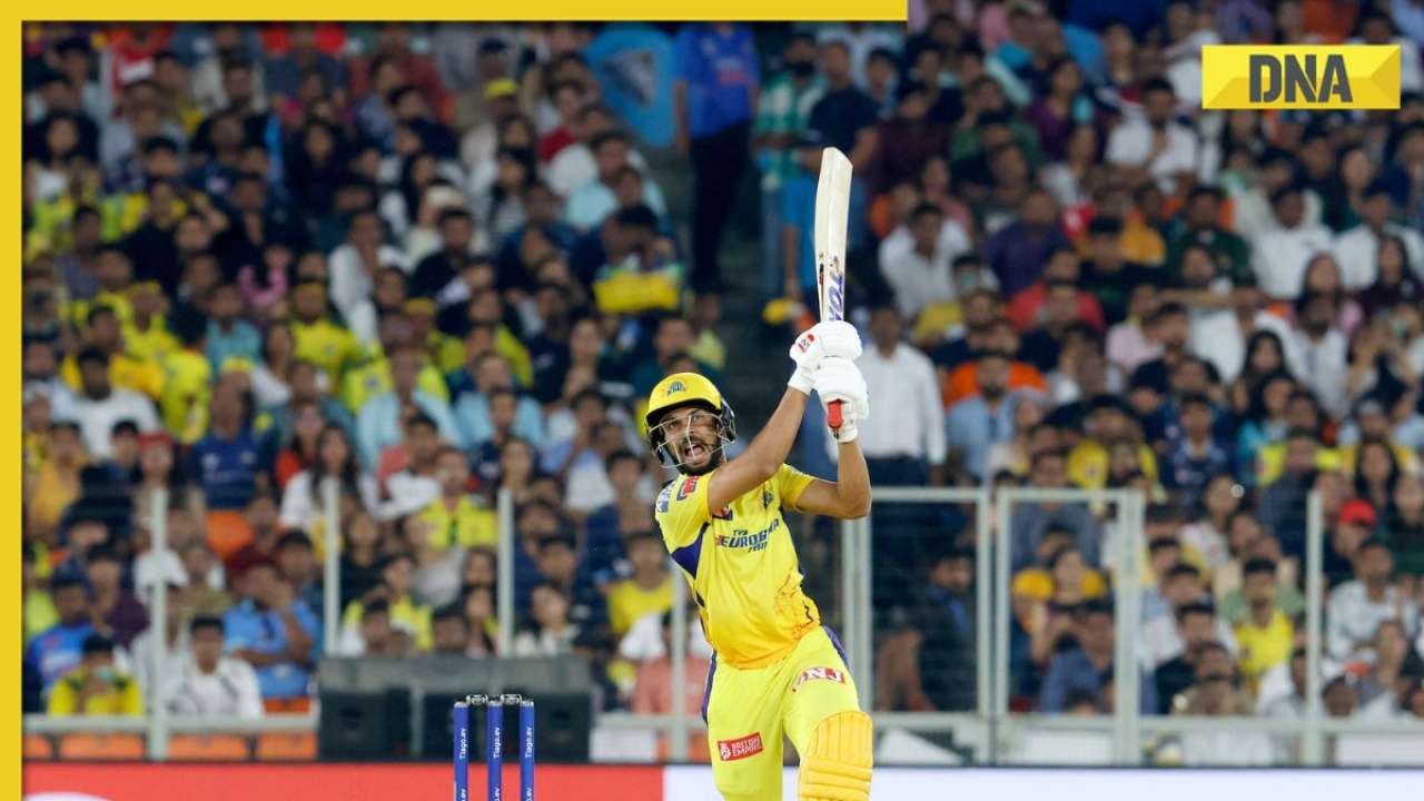 'Ye toh out of syllabus nikla': Fans go crazy as Ruturaj Gaikwad rips apart Gujarat's bowling attack in IPL 2023 opener
