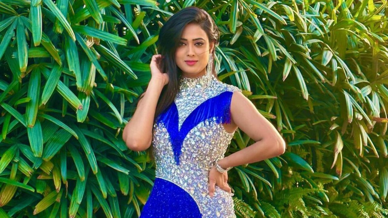 Shweta Tiwari in blue gown 