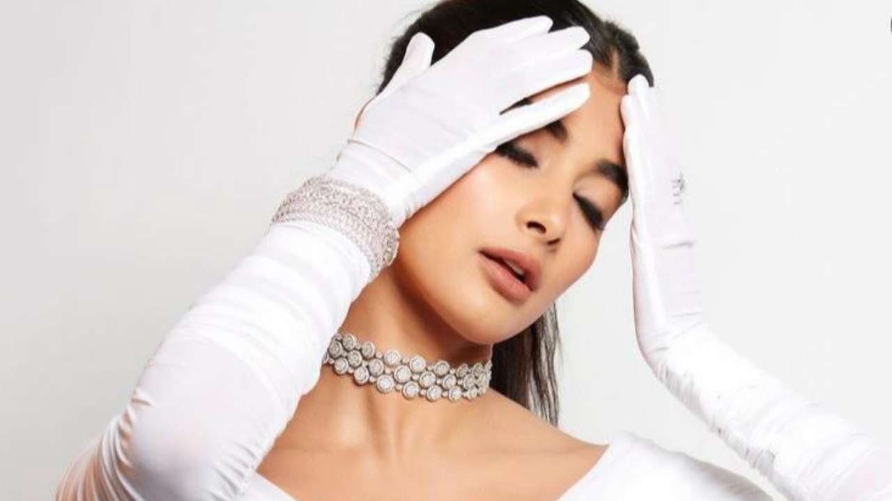 Pooja Hegde stunned fans