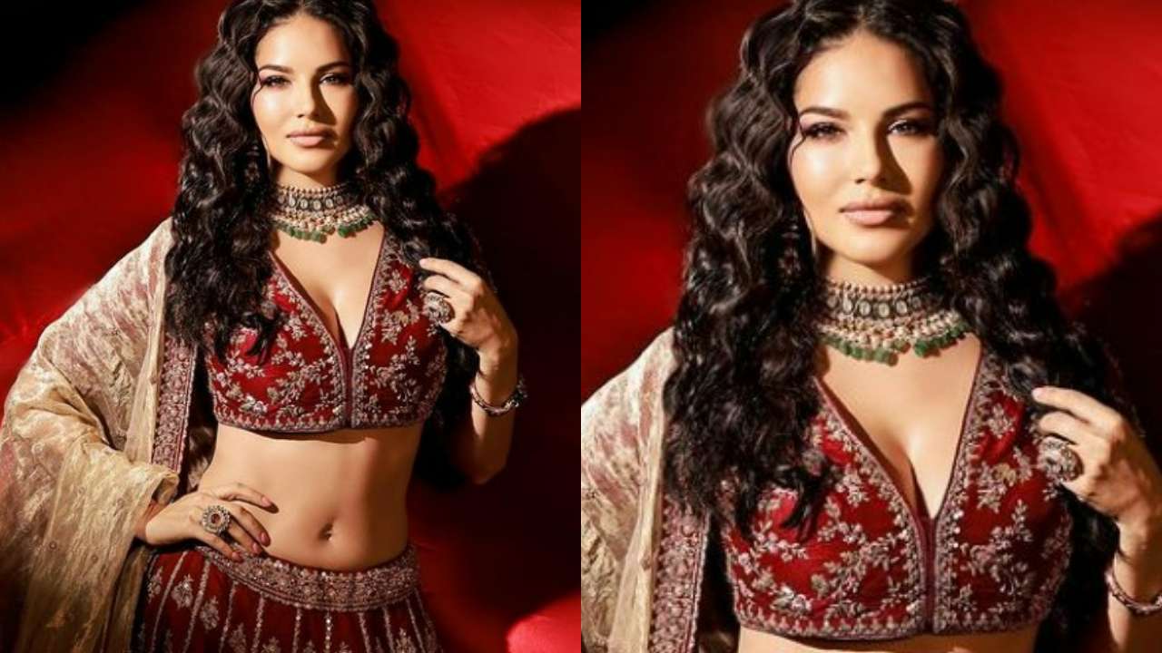 Sunny Leone makes alluring poses