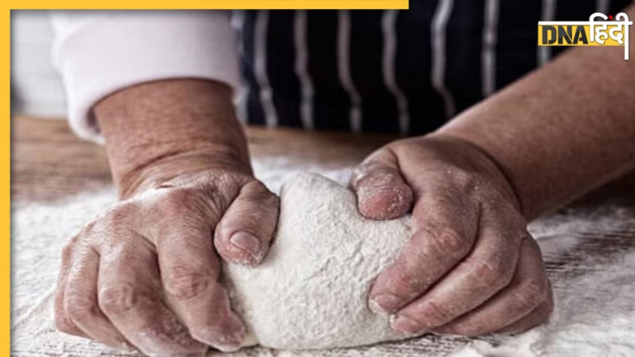 Vastu Tips For Dough Kneading: आटा गूंथते समय इन बातों का रखें ध्यान, घर में हमेशा बनी रहेगी बरकत