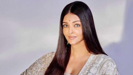 Aishwarya Rai Bachchan– Khakee