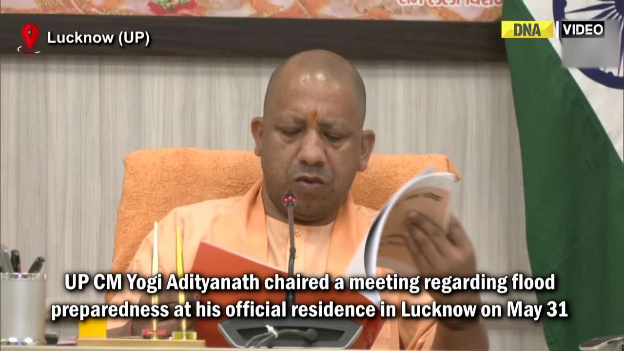 UP CM Yogi Adityanath chairs meeting with officials regarding flood ...