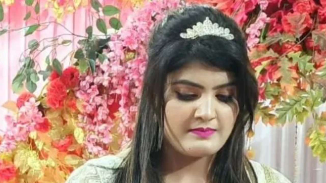 कार्यक्रम के दौरान भोजपुरी गायिका निशा उपाध्याय को लगी गोली, पटना के अस्पताल में भर्ती-Bhojpuri singer Nisha Upadhyay was shot during the program, hospitalized in Patna