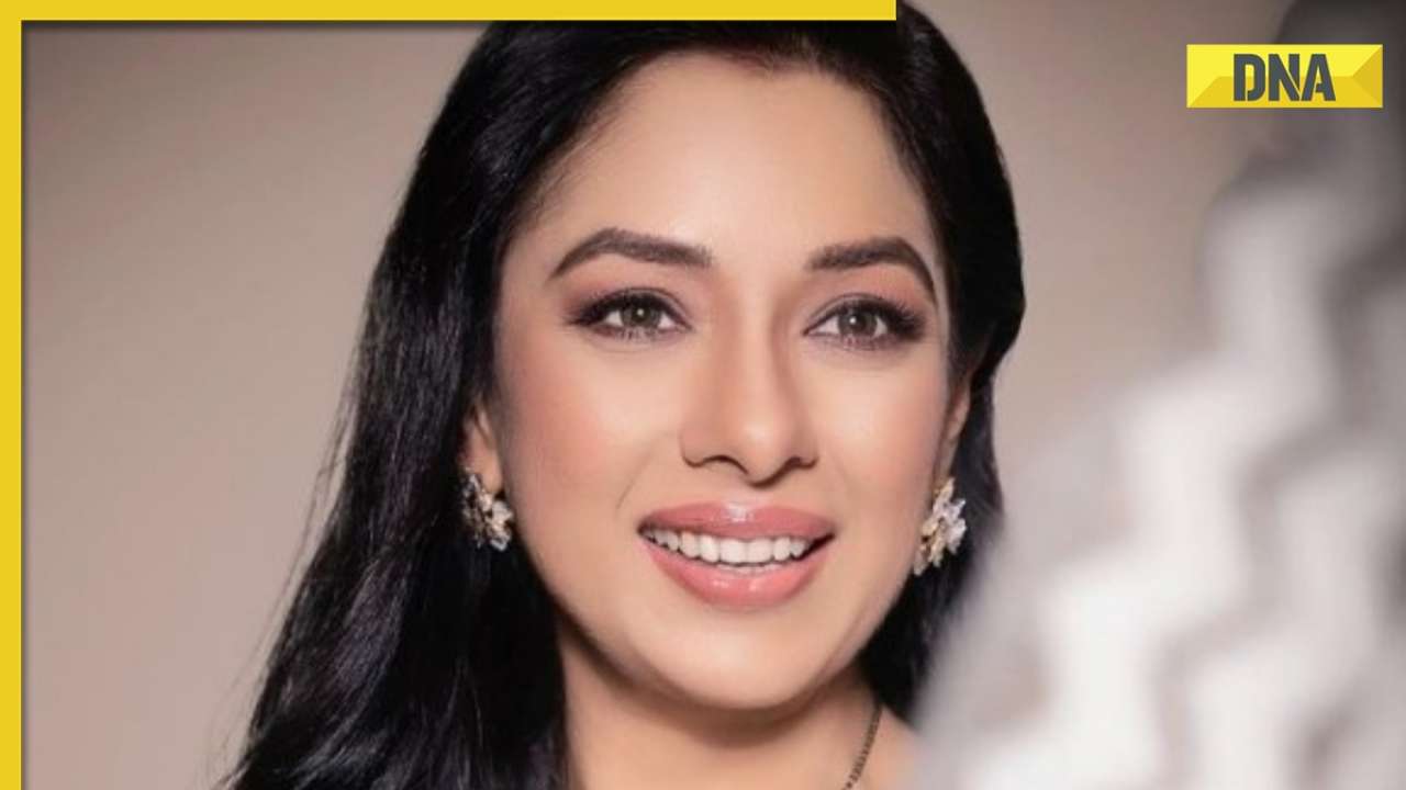 Rupali Ganguly reacts to Janhvi Kapoor, Vidya Balan recreating her viral 'aapko kya' line from Anupamaa