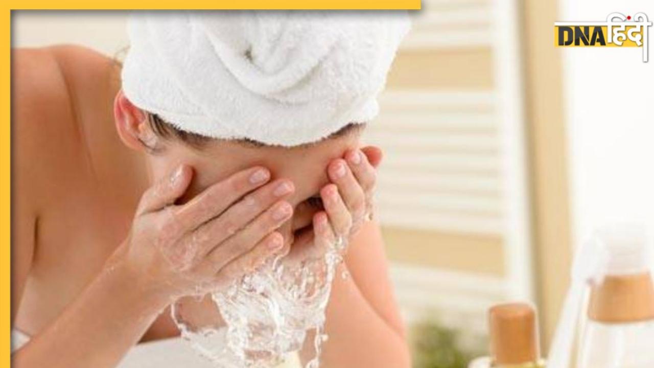 Skin Care Tips: गर्म पानी से चेहरा धोने की आदत उड़ा देगी चेहरी की रंगत, झेलने पड़ेंगे ये साइड इफेक्ट्स