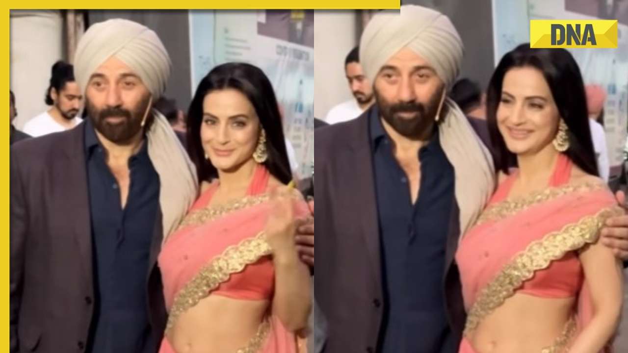 Gadar 2 stars Ameesha Patel and Sunny Deol look adorable together, fans say 'best jodi'