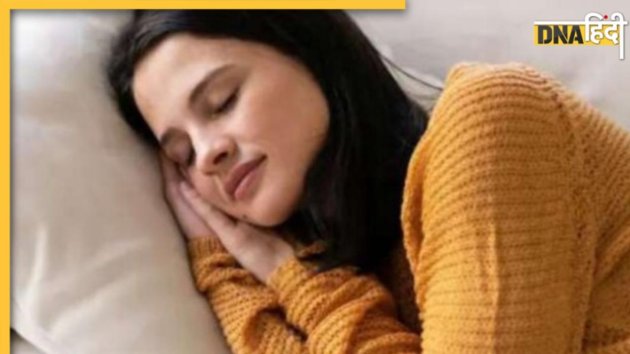 Food For Better Sleep: करवट बदलते कटती है रात, नहीं आती नींद? सोने से पहले खाकर देखें ये चीजें 