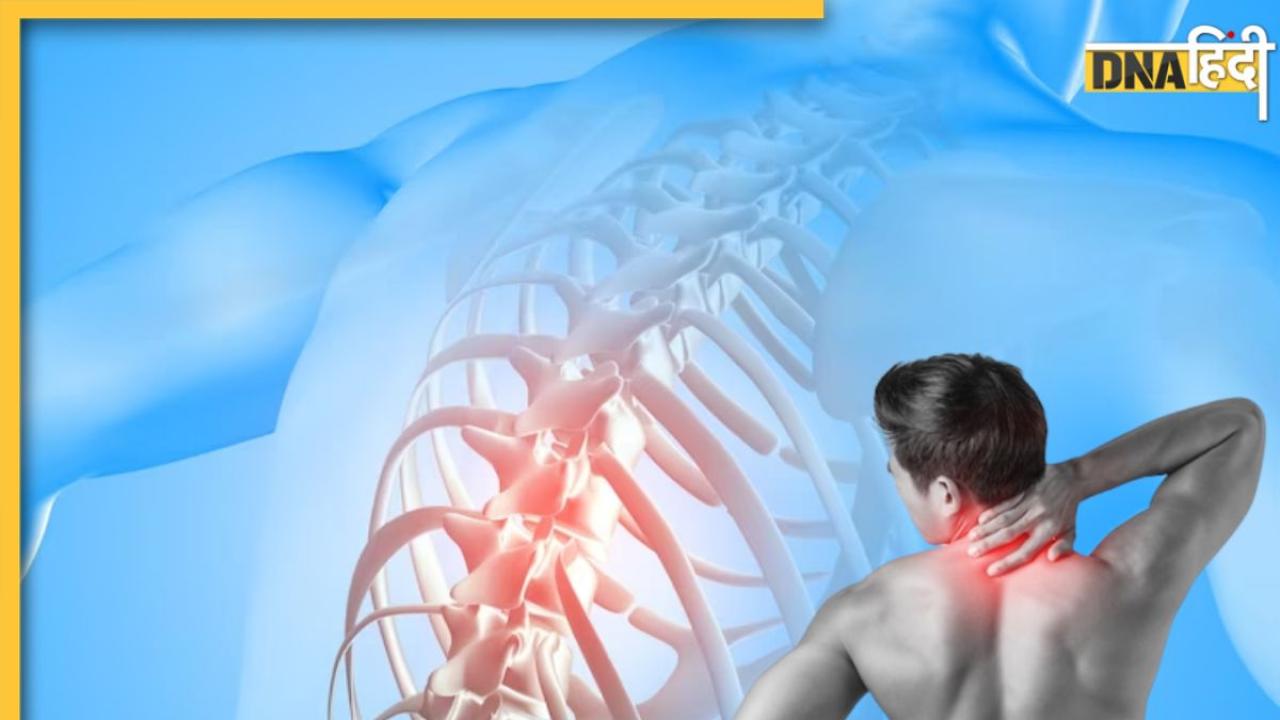 Osteoporosis Symptoms: हड्डियों को गलाकर खोखला कर देती है ये बीमारी, 1 महीने पहले से ही दिखने लगते हैं लक्षण