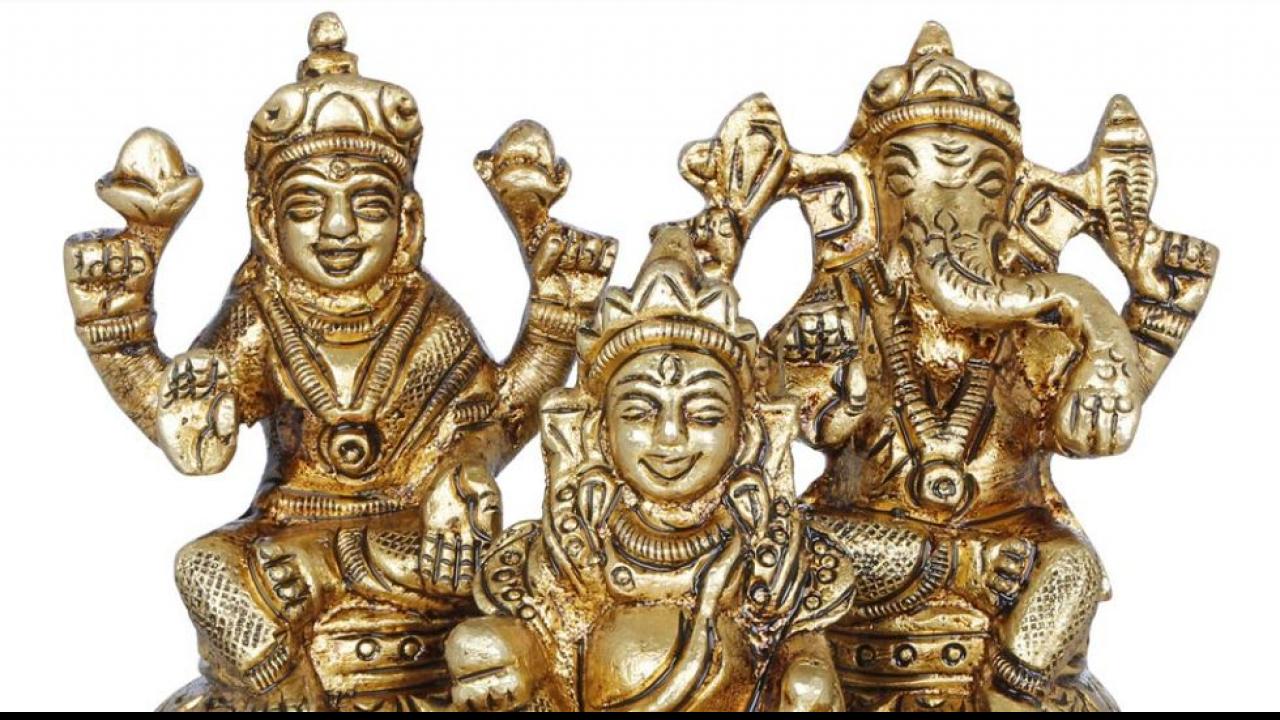 Idol of Ganesh, Lakshmi and Kuber