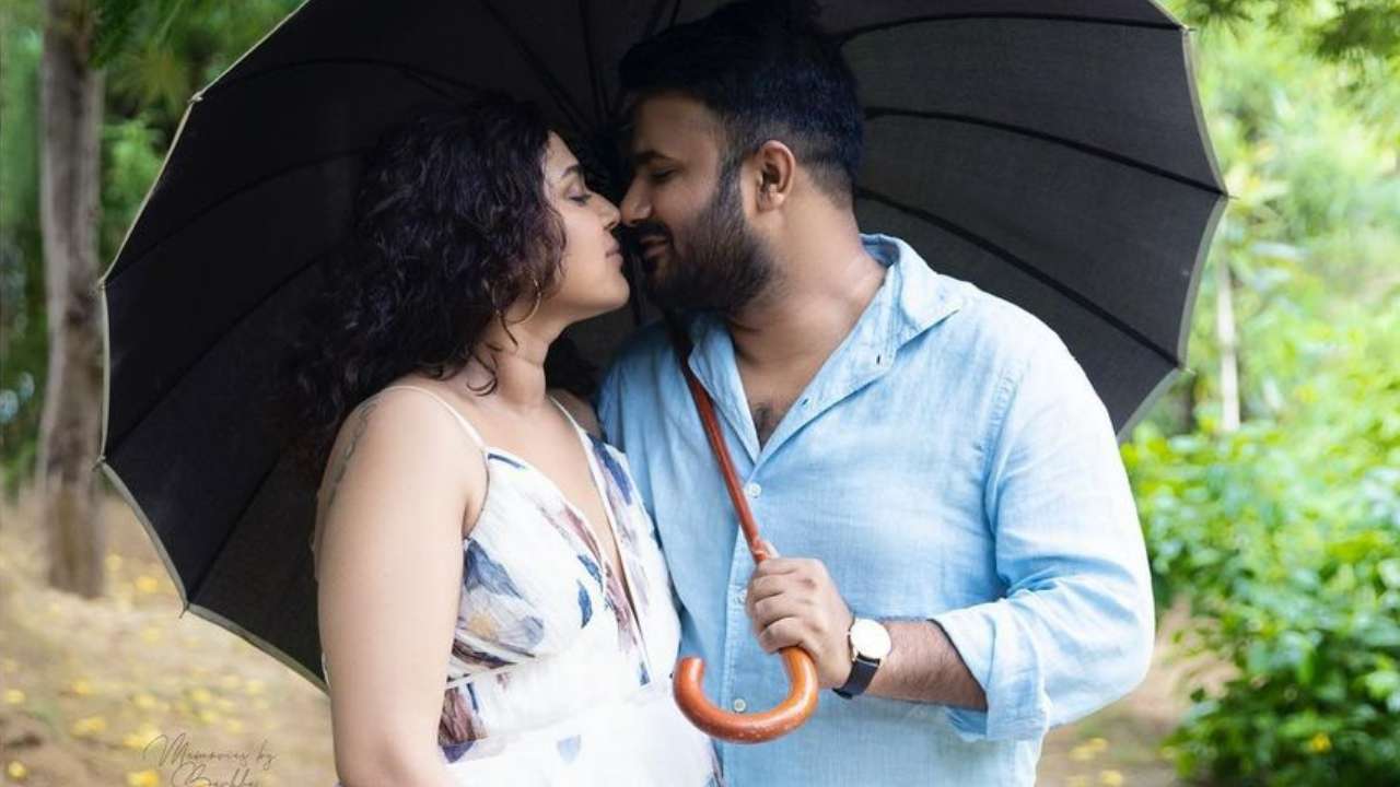 Swara Bhasker shares adorable pics from her maternity photoshoot with  reluctant yet sporting model Fahad Ahmad