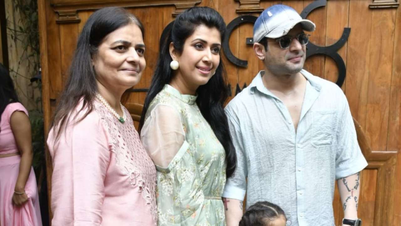 Karan Patel and family