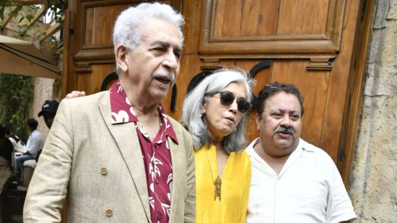 Naseeruddin Shah, Ratna Pathak Shah with Manoj Pahwa