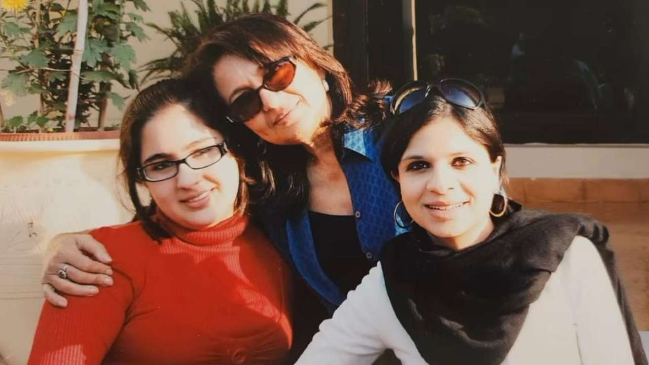 Saba Pataudi with Sara Ali Khan