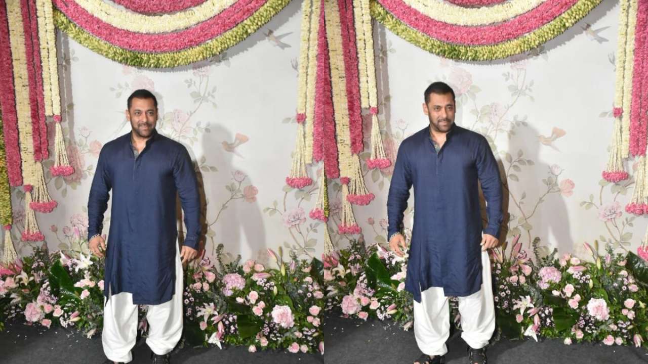 In Pics Salman Khan Karan Johar Pooja Hegde Arrive For Ganpati Darshan At Arpita Khan Aayush 0029