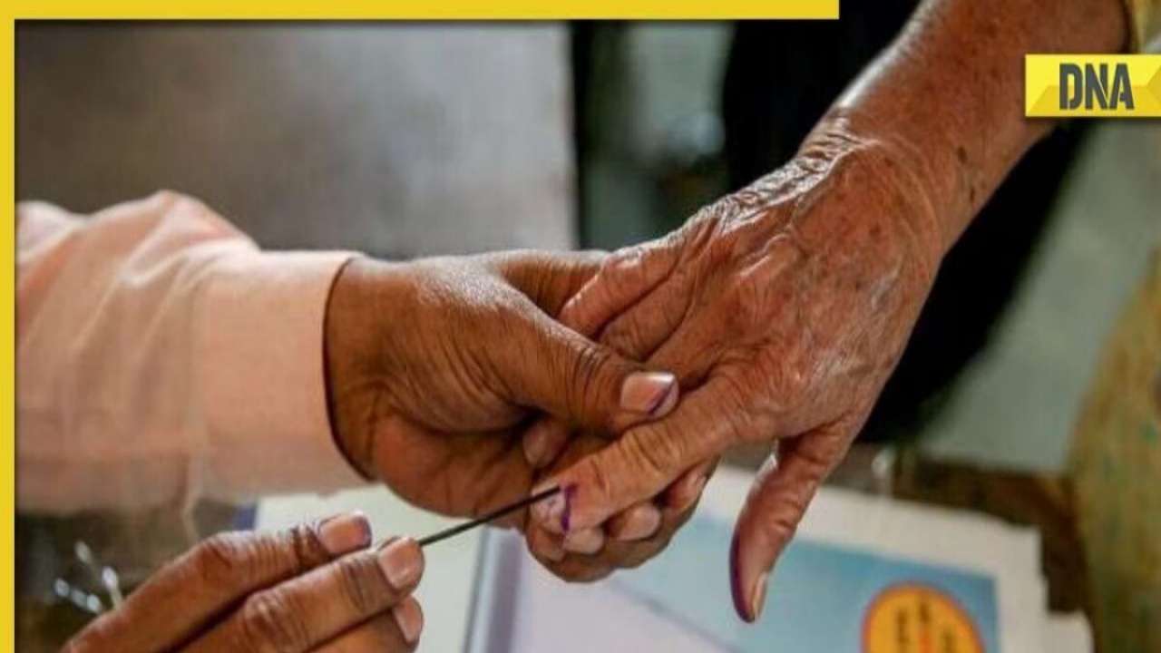 First day witnesses filing of candidacy papers by five candidates for the 2nd phase, as notification is issued First day witnesses filing of candidacy papers by five candidates for the 2nd phase, as notification is issued