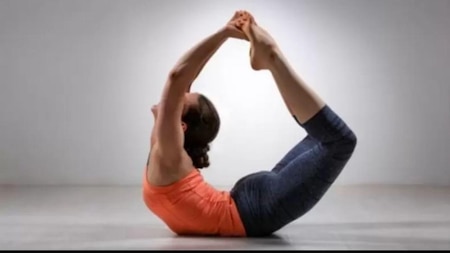 Dhanurasana