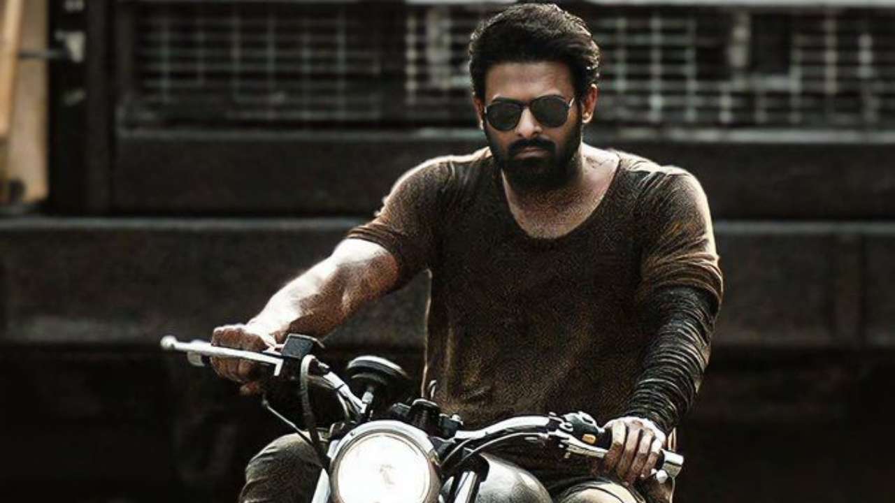 Pyaro Salar In pics: Prabhas, Prithviraj Sukumaran, Prashanth Neel celebrate Salaar ...