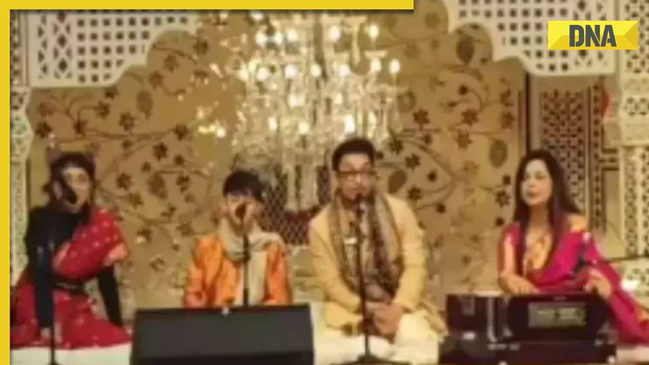 Aamir Khan, Kiran Rao, son Azad sing Ek Hazaron Mein for Ira Khan at her sangeet ceremony, see viral video